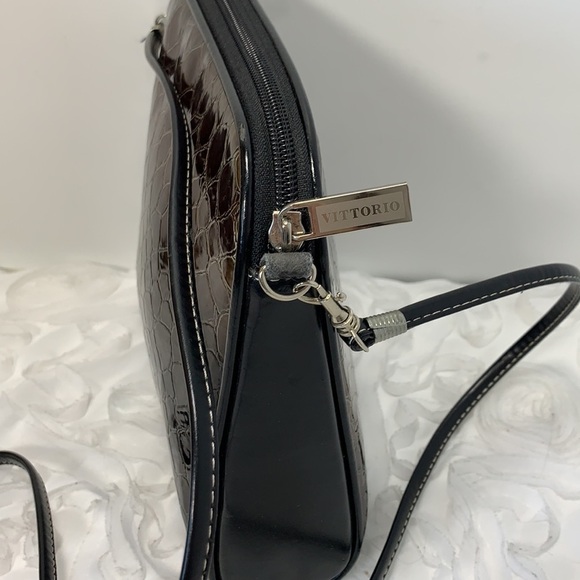 Vittorio Croc Embossed Vegan Leather Crossbody Bag - Picture 4 of 12